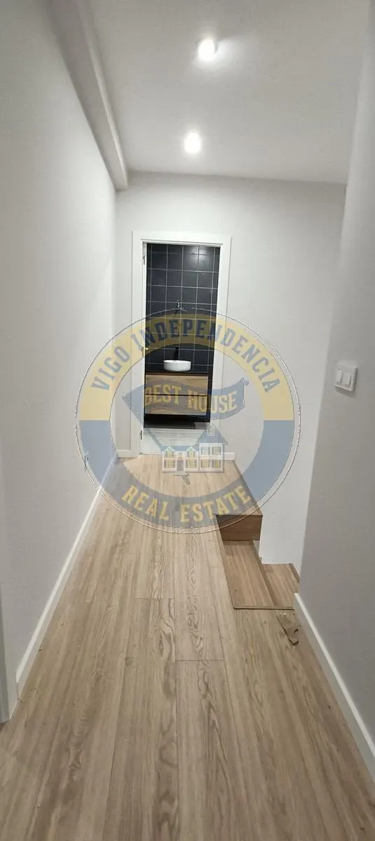 ¡EXCLUSIVA! Encantadora casa PAREADA en Moaña con vistas al mar y la montaña. — 10