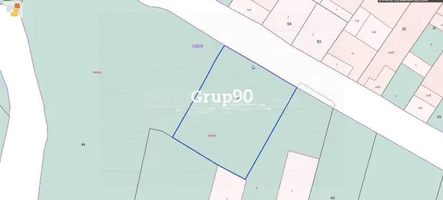 ¡PARCELA URBANA EN EL CORAZÓN DEL PUEBLO A UN PRECIO IRRESIS - foto 3