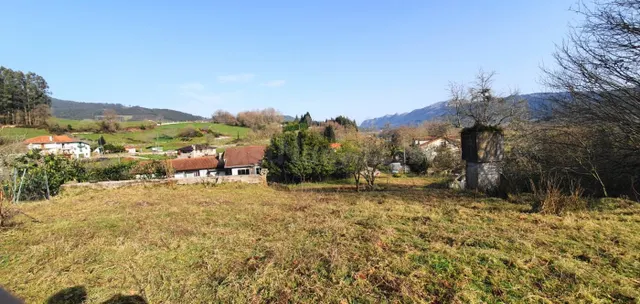 Casa y terreno de 3.000 m2. - foto 3