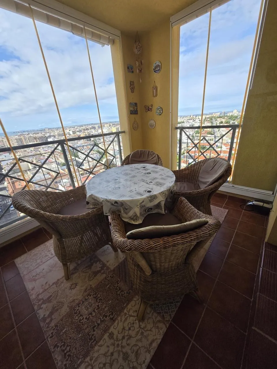 Magnifico apartamento con unas vistas increibles y piscina comunitaria