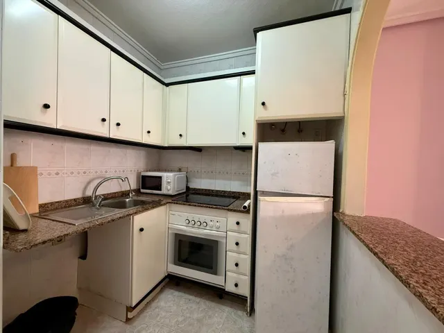 Apartamento de 2 dormitorios a 450 metros de Playa del Cura — 16