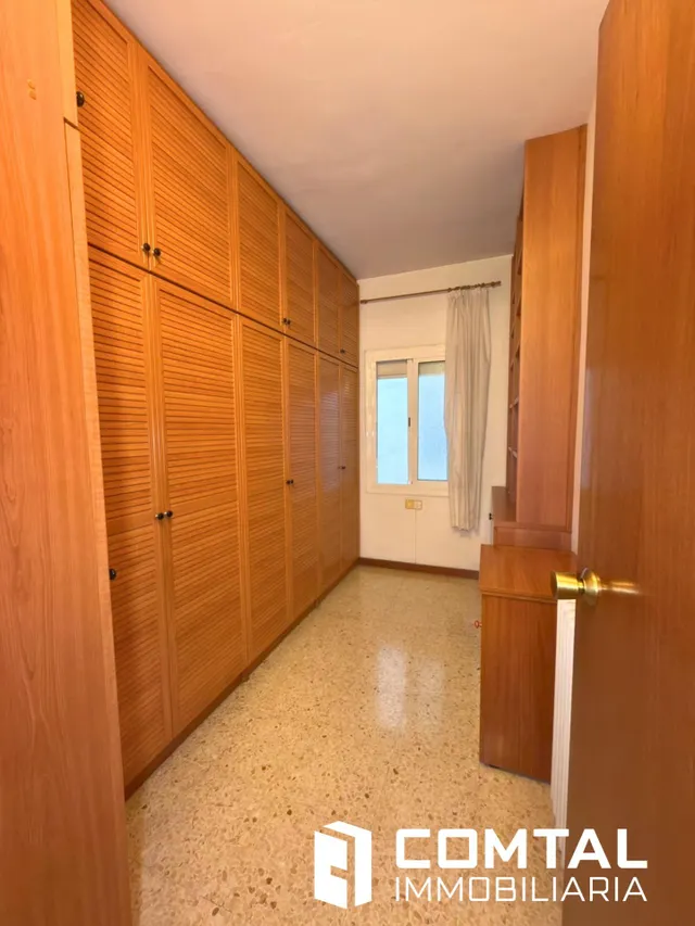 Piso familiar de 4 habitaciones, 2 baños y terraza en los alrededores de Sagrada Família — 10