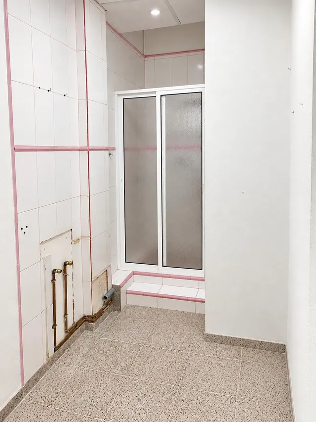 Local comercial en Avenida de los Menceyes, La Laguna — Venta o alquiler — 13
