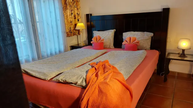 Hotel Aparthotel Boutique histórico con 12,3% de rentabilidad y licencias – Share Deal — 12