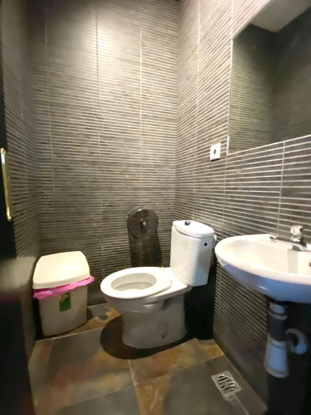 Negocio de hostelería en primera línea — 21