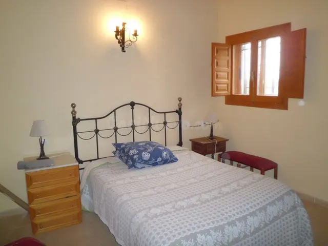 VENTA CASA DE PIEDRA CABALLUSA ( PINOSO) ALICANTE — 4