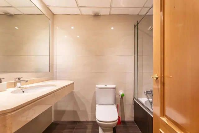 Chalet Adosado en Pozuelo De Alarcón — 32