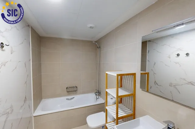 Preciosa vivienda con piscina, garaje y trastero en urbanización para disfrutar todo el año en Castellón — 18