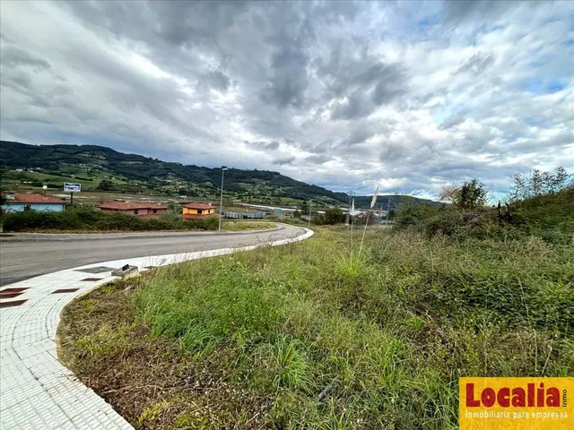 Extenso suelo urbano en Villaviciosa, Asturias - foto 3