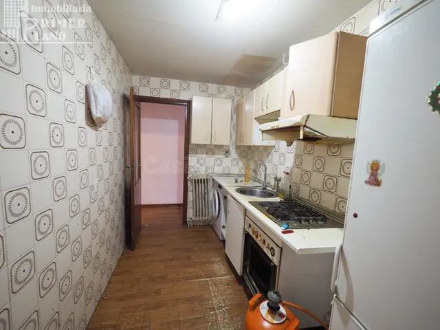 *¡Gran oportunidad de inversión en Tomelloso! Piso amplio pa - foto 5