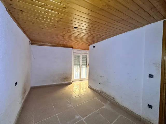 SE VENDE CASA ADOSADA EN BERGA — 45