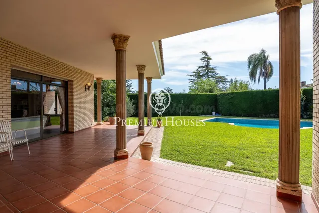 Casa independiente con piscina y jardín en Vilafortuny - foto 4