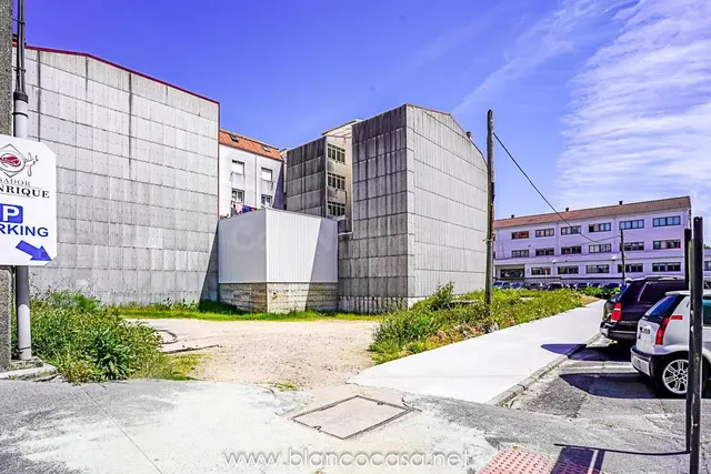 Oportunidad Única! Solar Urbano en Venta en Carballo, - foto 4