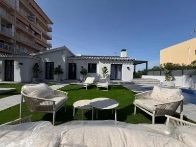 Villa 4 habitaciones 103m² en venta - Punta Prima - foto 4