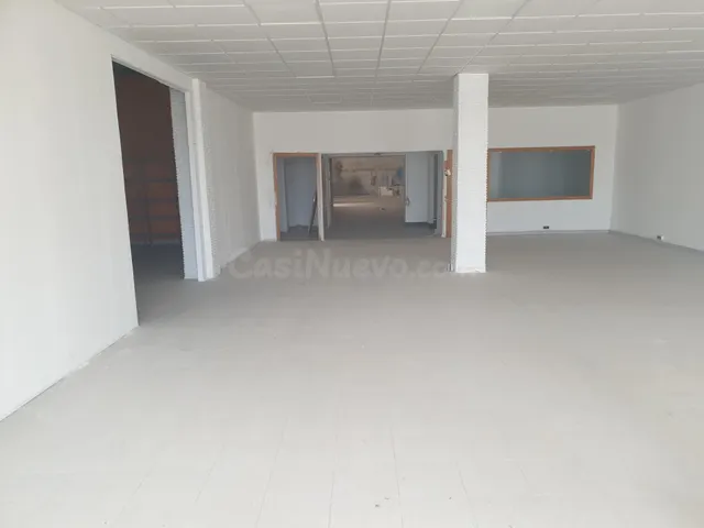 SE ALQUILA NAVE - foto 2
