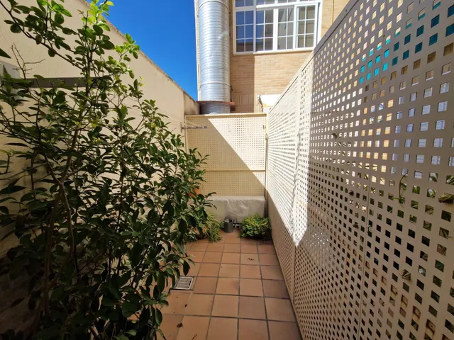 AOC VENDE PISO TOTALMENTE REFORMADO EN LOMINCHAR 2,HAB,2 BAÑOS, GARAJE Y TRASTERO. — 35