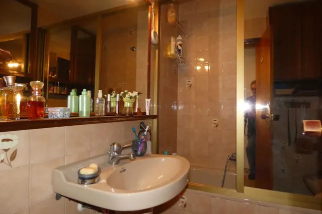 VENTA DE PISO + LOCAL — 21