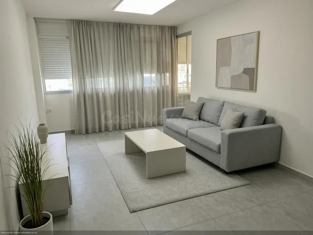 Venta de piso en el Pla, 2 habitaciones. - foto 2