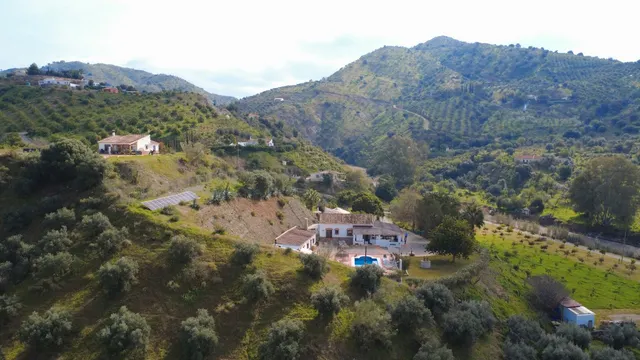 Chalet 6 habitaciones 226m² en venta - Alora pueblo — 8