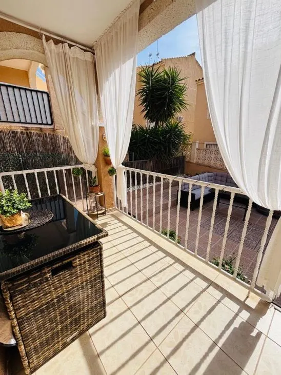 Apartamento 2 habitaciones en venta - Lomas de Cabo Roig — 28