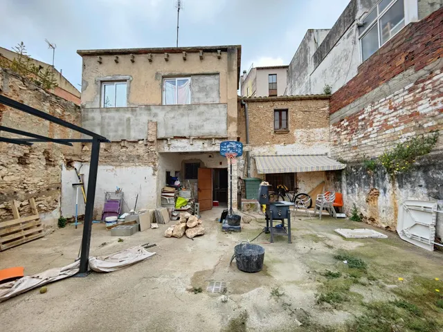 CASA DE PUEBLO EN REFORMAS — 12