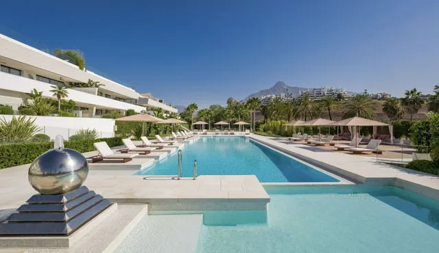 Apartamento 4 habitaciones 285m² en venta - Guadalmina Baja