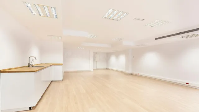 Despacho 116m² en alquiler - Eixample — 4