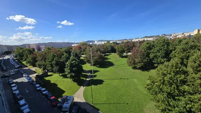 Piso con gran salón de 45 m2, garaje y trastero junto al Parque de Vioño — 18