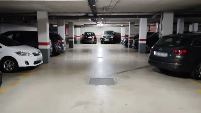 Parking de moto 4m² en alquiler - Torreblanca - foto 5