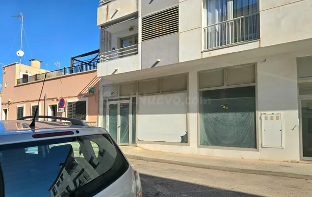Se vende local comercial con posibilidad de hacer cambio de uso a vivienda — 4