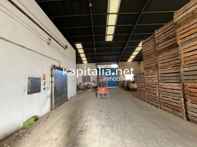 NAVE INDUSTRIAL EN VENTA EN LA LLOSA DE RANES - foto 3