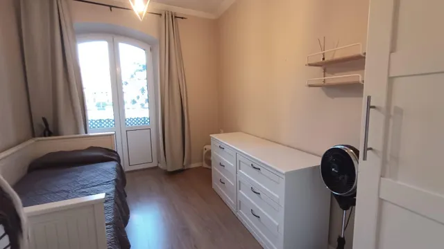 Amplio y Luminoso Piso en Alquiler - Av. Fátima, Málaga — 16