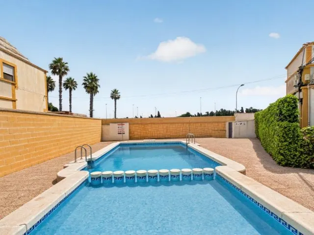Casa 3 habitaciones en venta - Carrefour — 28