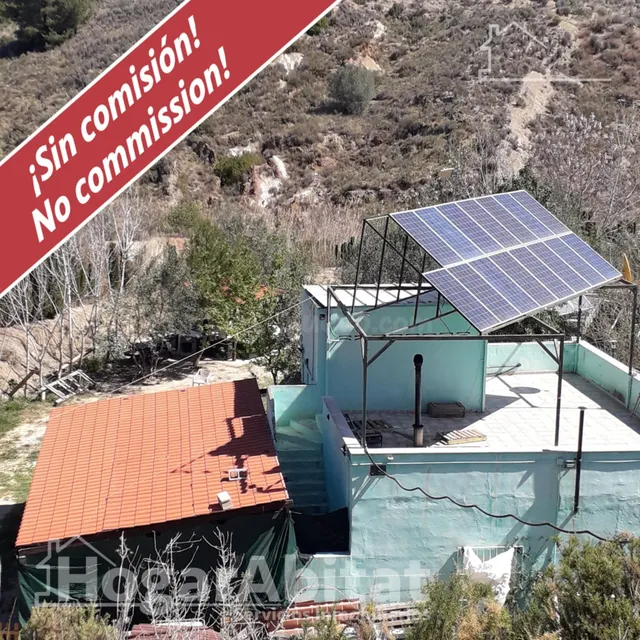 CHALET CON JARDÍN Y CON MUCHAS POSIBILIDADES