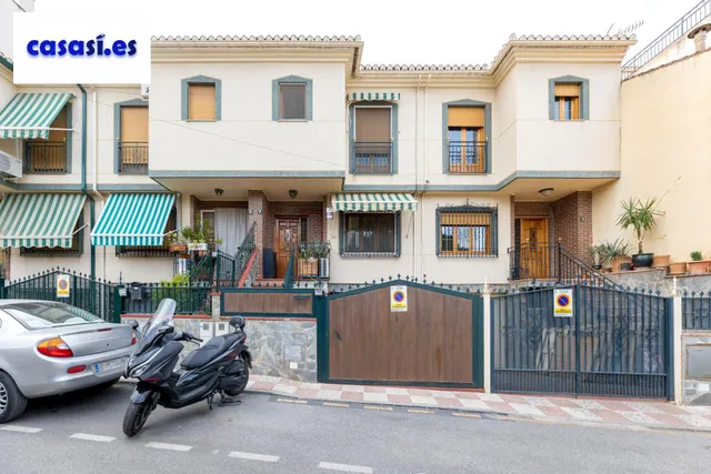 SE VENDE BONITA CASA EN CAJAR — 30