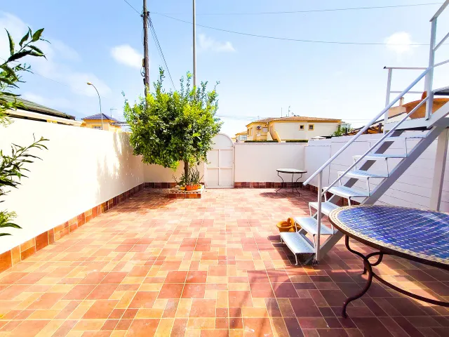 Casa 3 habitaciones 95m² en venta - La Zenia — 32
