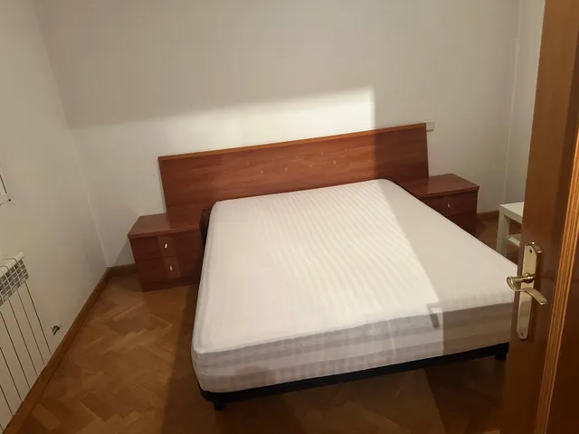 Moncasa vende — 15