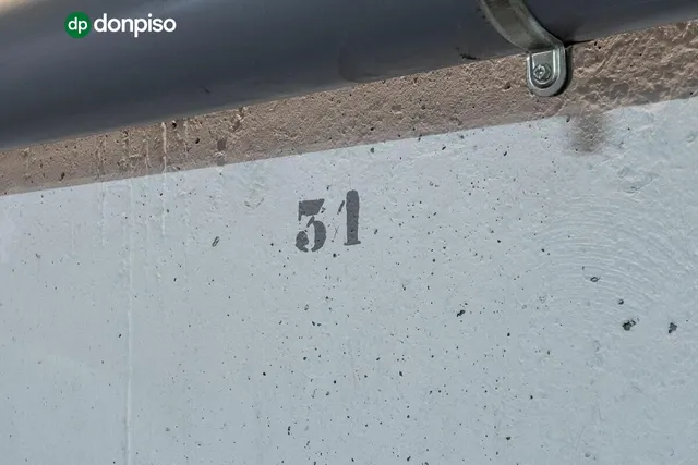 Piso con terraza en Albolote — 27