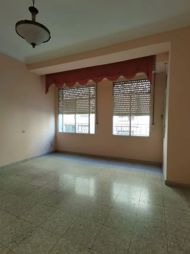 CASA A LA VENTA EN ZONA AVENIDA DE LA CONSTITUCION — 33