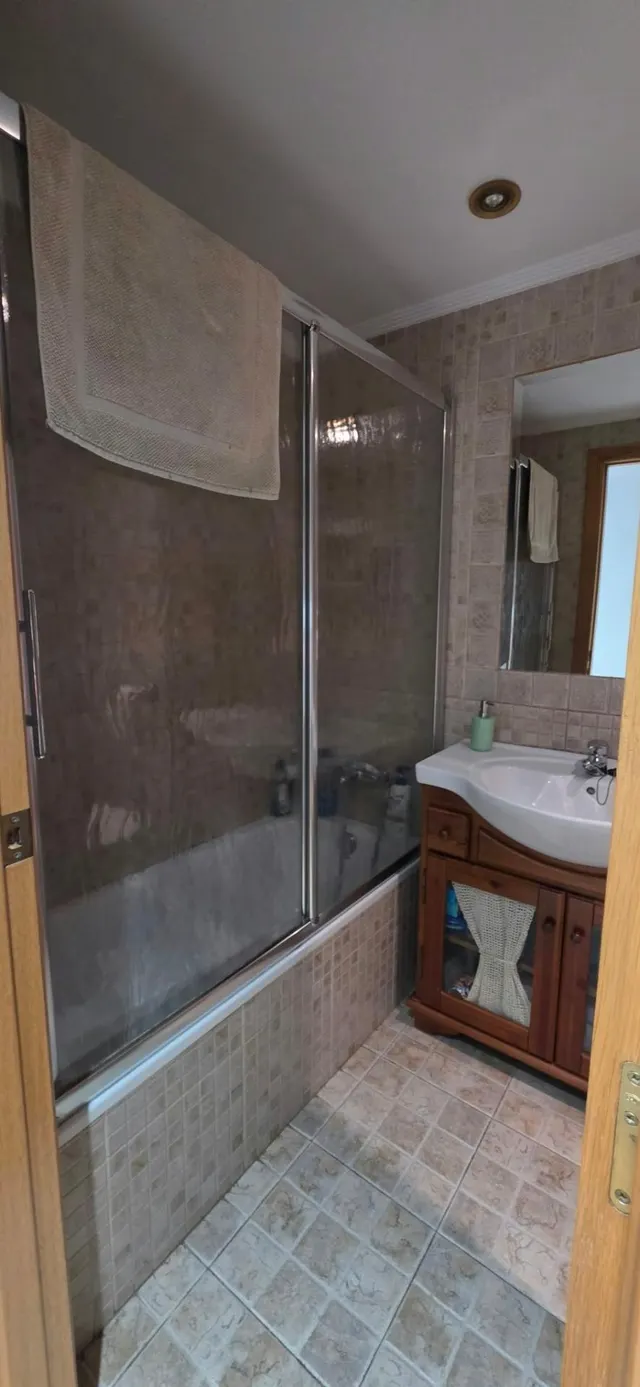 PISO A LA VENTA AMPLIO, LUMINOSO Y CON PLAZA DE GARAGE — 20