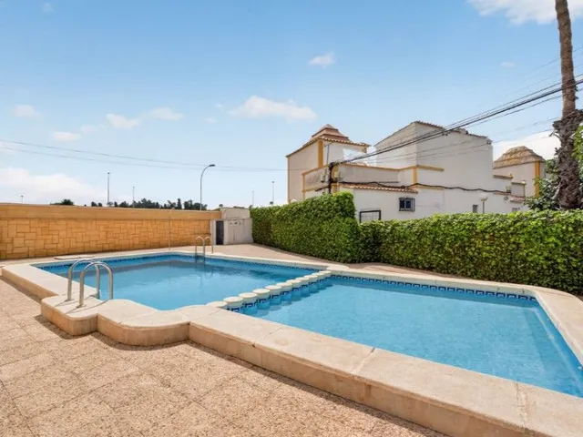 Casa 3 habitaciones en venta - Carrefour — 27