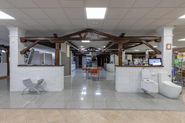 Venta Instalaciones Comerciales — 6