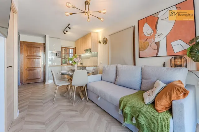 Apartamento 1 habitación 90m² en venta - Torviscas Centro y  - foto 5
