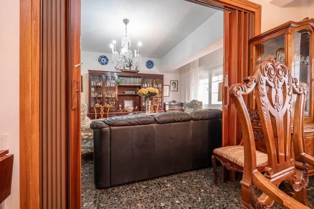 Pisazo en venta en calle Obispo Hurtado — 13