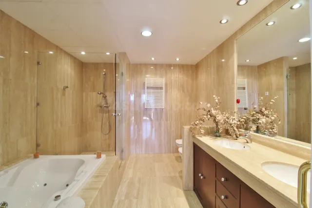 Exclusivo adosado en vistahermosa, Alicante — 439 m2 y dos grandes terrazas — 5