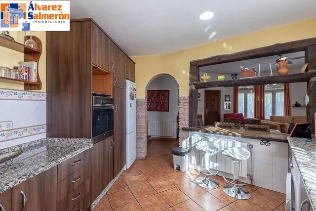Chalet en los Chopos, Las Gabias — 12