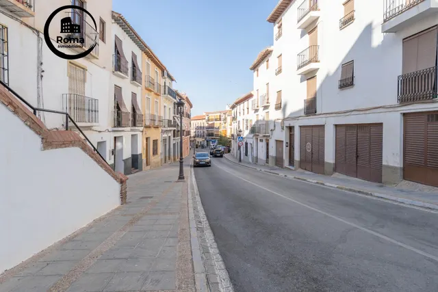 SEDUCTOR LOCAL ESQUINADO EN PLENO CENTRO DE GUADIX!!!!!!!!!!!!!!! — 24