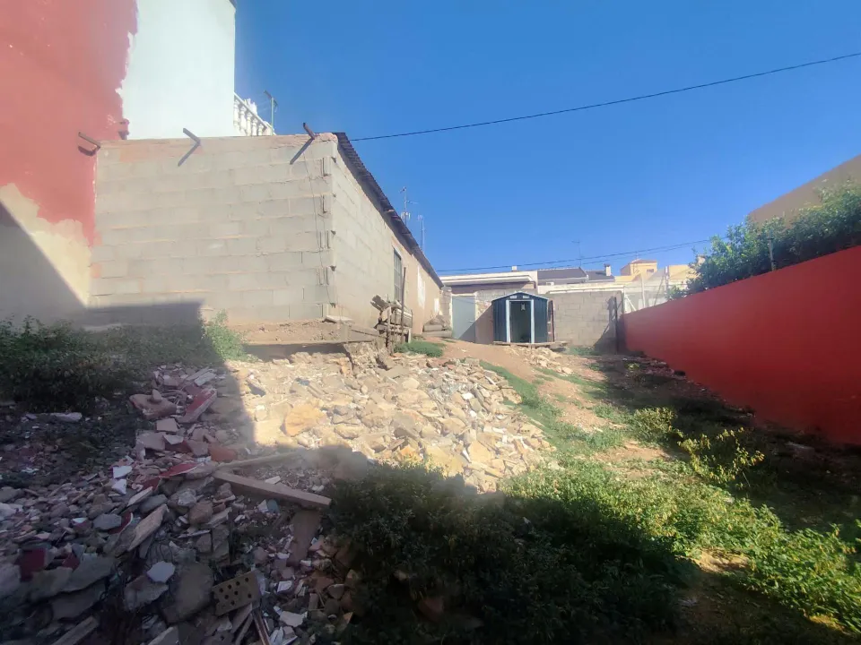 PARCELA EN VENTA URBANIZABLE, BARRIO PERAL