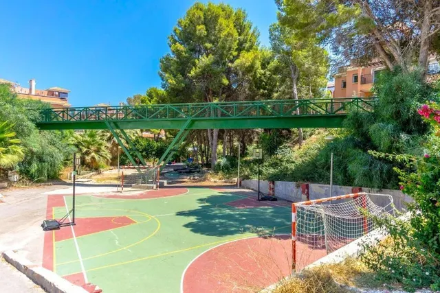 **Dúplex en Venta en Orihuela Costa - ¡Tu nuevo hogar te espera!** — 42