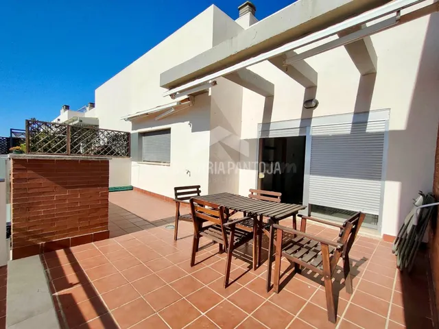 ÁTICO EN VENTA EN LA ZONA NORTE DE JEREZ DE LA FRONTERA - foto 3